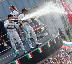 Lewis Hamilton vence GP de Itália