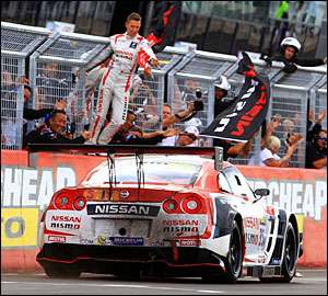 NISSAN vence 12 Horas de Bathurst