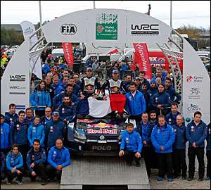 Ogier encerra temporada com vitória