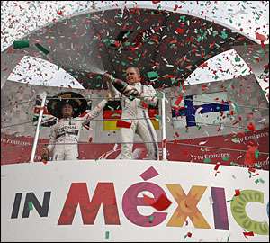Rosberg regressa aos triunfos no México