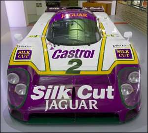 Jaguar XJR-9: A beleza em Le Mans