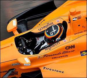 Alonso surpreende na estreia em Indianápolis