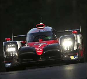 Toyota conquista pole histórica em Le Mans!