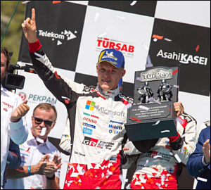 Ott Tanak surpreende na “tempestade turca”