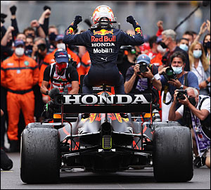 Max Verstappen com triunfo indiscutível no Mónaco